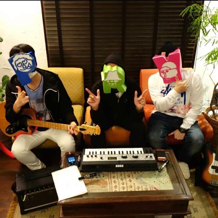 PASSER のインスタグラム：「P.R.Y 😋😎😚 そろそろまたメンバー集結という噂」