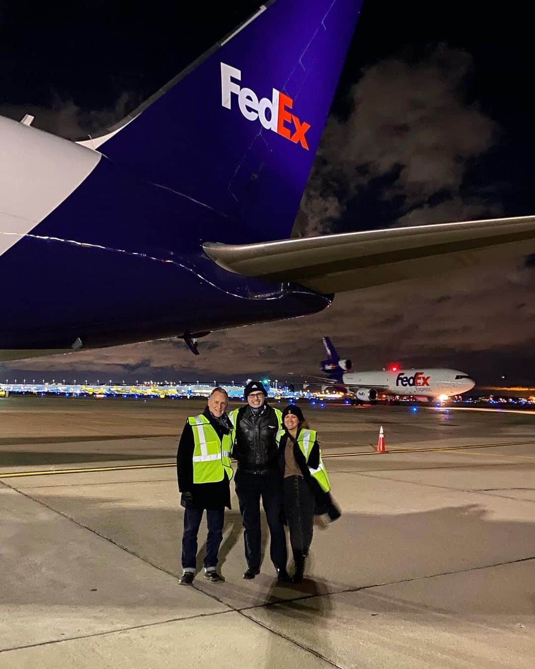 デイブ・クーリエのインスタグラム：「So proud of our son, Luc who turns thirty this week. He’s always been surrounded with a love for aviation. I used to watch airplanes with him at Santa Monica airport and took him for his first flight when he was just a toddler. Now he’s living his dream as a pilot @fedex. Scroll to see how time has really ‘flown’ by. #aviation #aviators #timeflies #pilotsofinstagram #pilotlife #fedex」