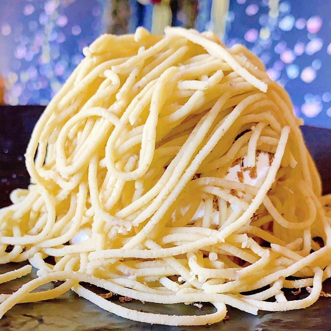 里井真由美のグルメインスタ