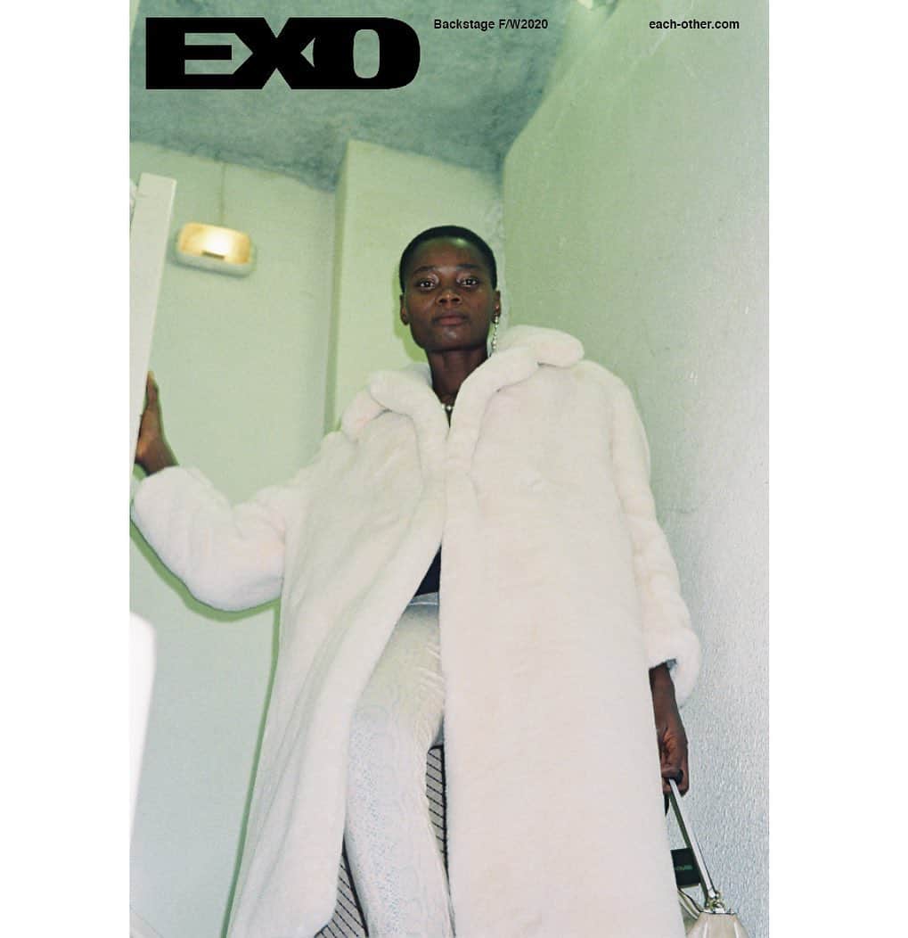 イーチ x アザーのインスタグラム：「Paris Fashion Week Backstage Olodade wearing our @eachxother Vegan Fur Coat. Shot by @carlydame #eachxother #veganfur」