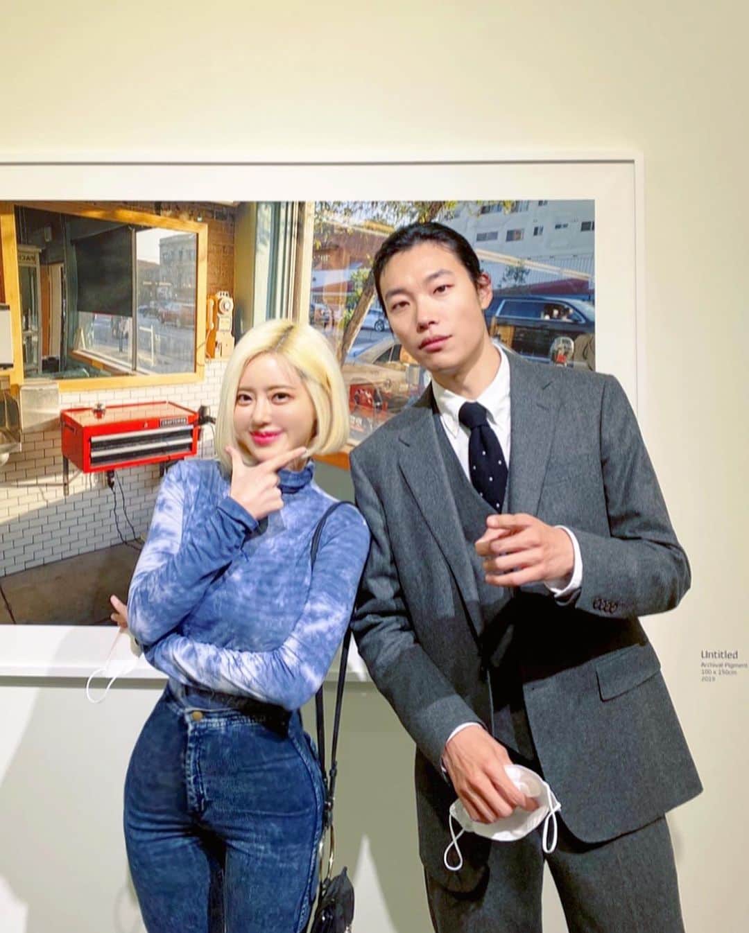 Dj Sodaのインスタグラム：「@ryusdb 류배우님 전시 다녀왔어요💖 #류준열 #류준열사진전」