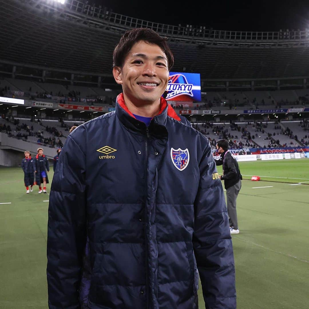 FC東京オフィシャルグッズさんのインスタグラム写真 - (FC東京オフィシャルグッズInstagram)「🔵🔴 #FULLTIME #TokyoSapporo  2020明治安田生命J1リーグ第33節 #FC東京 1-0 #北海道コンサドーレ札幌  #永井謙佑 選手のゴールが決勝点!!!!!!!✊✊✊ 完封勝利でリーグ戦の連敗をホーム味スタでストップしました!!!!!🙌🙌🙌 @fctokyoofficial  #STAYWITHTOKYO  #fctokyo #tokyo」11月12日 0時07分 - fctokyoofficial