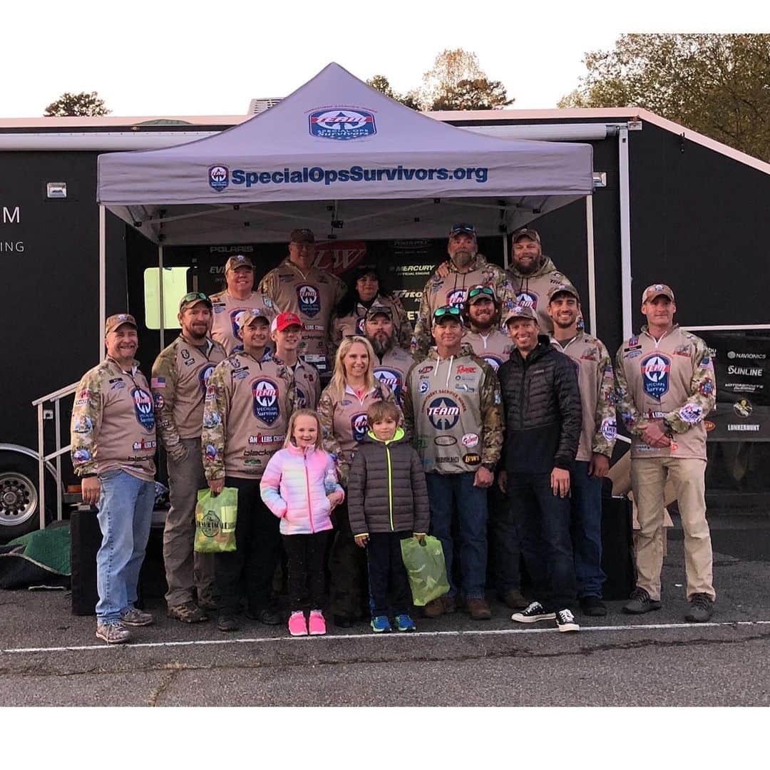 Brent Ehrlerさんのインスタグラム写真 - (Brent EhrlerInstagram)「Last November I fished the @sos_special_ops_survivors tournament with some old friends. I’ve been fortunate to get to know some great people, some still active and others retired. I’m thankful for them and honored to call them friends. #veteransday」11月12日 0時14分 - brentehrlerfishing