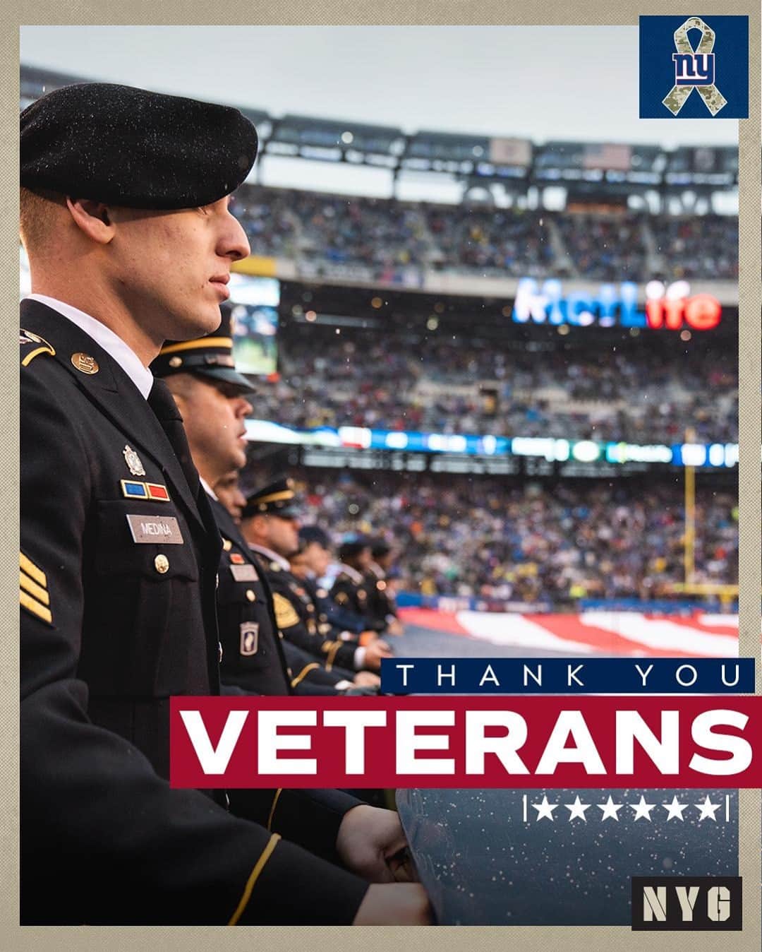 New York Giantsさんのインスタグラム写真 - (New York GiantsInstagram)「We salute and thank all those who have served and continue to serve our country 🇺🇸 #VeteransDay」11月12日 0時30分 - nygiants