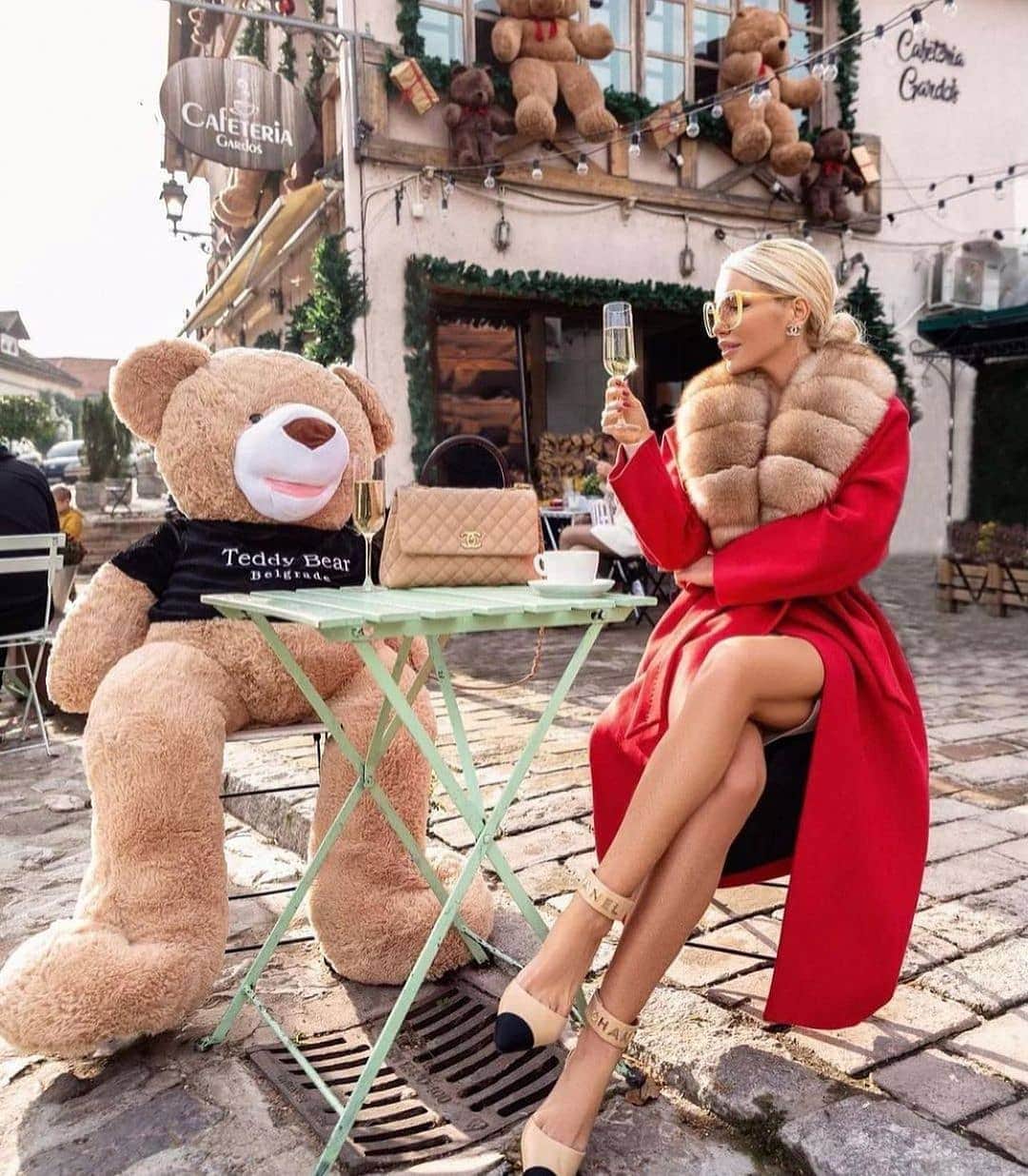 Insta Outfit Storeさんのインスタグラム写真 - (Insta Outfit StoreInstagram)「Enter the name of the love of your life.  mine is Teddy.   Mark your love here. #girl . #luxury . 😍👏 Follow @dreamsfeminine for more relatable posts __ Also Follow: 📸 : @maja_ddk 📥 __  #fashionblogger #fashion #apparels #clothing #loveforfashion  #instagramers #dress #fashionposts #stylish #look #fashionstatement #fashionweek #fashionnow #fashionforeveryone #fabrics #sale #weekend #instagram #love #amazing #nice #perfect #bomdia #cool #inlove #makeup #hair #instagood」11月12日 1時03分 - instaoutfitstore