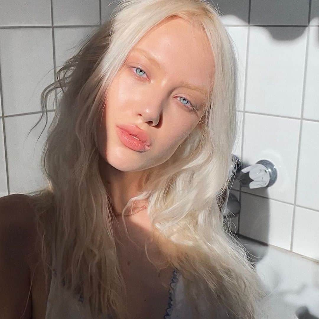 Sasha Supのインスタグラム：「no semantic load just felt cute」