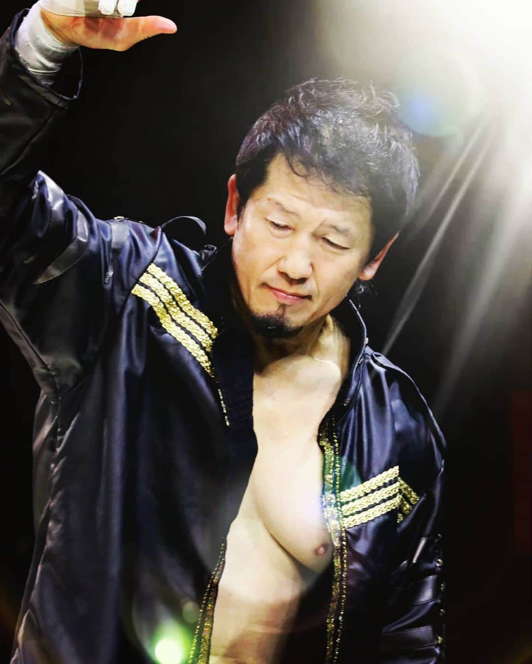 金本浩二のインスタグラム：「https://www.facebook.com/396924324153320/posts/1014954239016989/」
