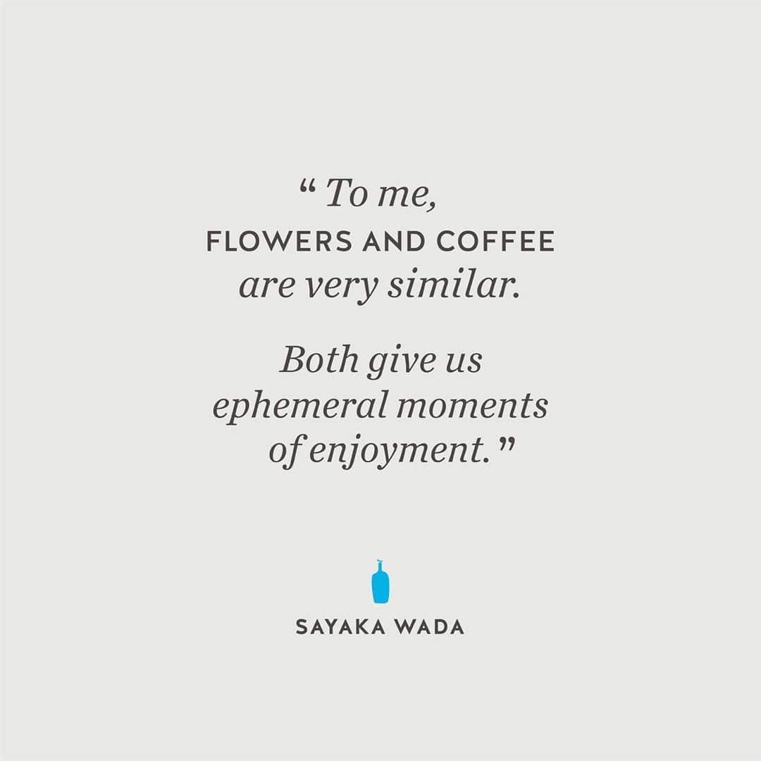 Blue Bottle Coffeeのインスタグラム：「Our Winter Blooms 2020 holiday collection was inspired by the floral artwork of Sayaka Wada. Link in bio to learn more.」
