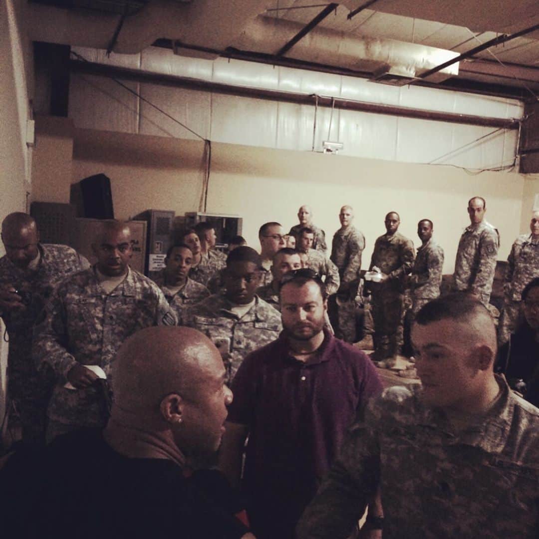 Phil Heathのインスタグラム：「It is an absolute honor to shake the hands of our great service members, thanking them for all that they do for our country.  Happy Veterans Day! 🇺🇸   #veteransday」