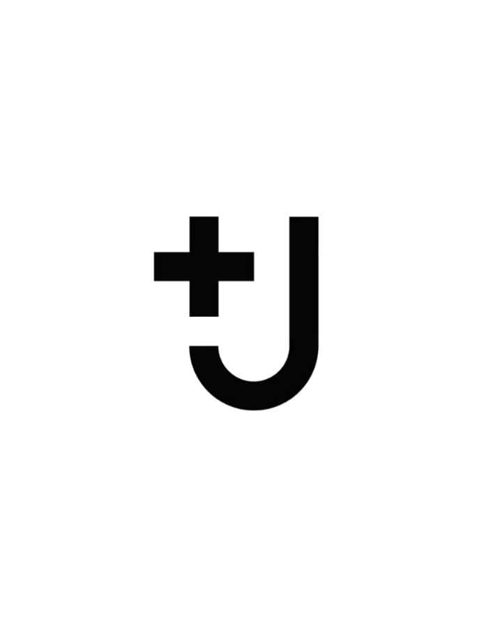 UNIQLO UKのインスタグラム：「+J, our new Fall Winter collection in collaboration with designer Jil Sander launches online tomorrow from 7am. #UniqloPlusJ」