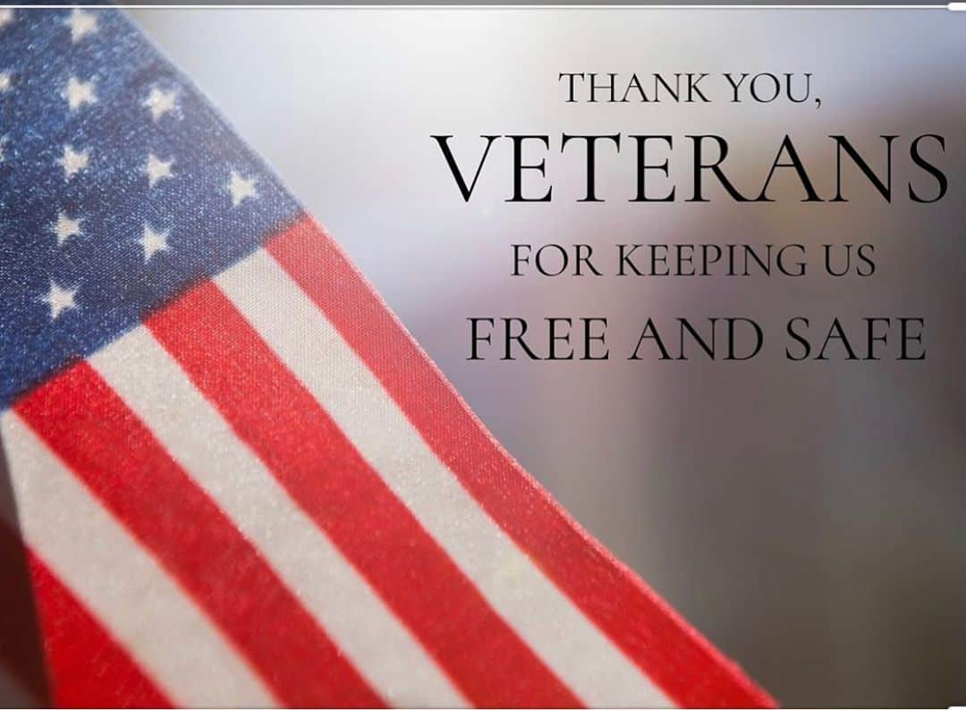 カミール・グラマーのインスタグラム：「Thank you 🙏❤️ #veteransday #veterans」