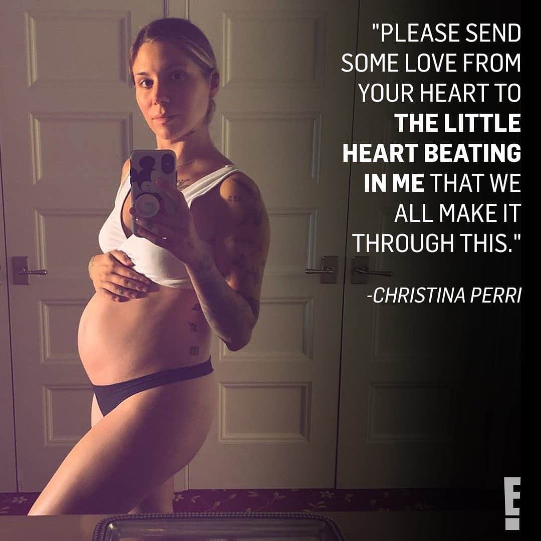 E! Onlineさんのインスタグラム写真 - (E! OnlineInstagram)「Christina Perri emotionally revealed she's in the hospital for pregnancy complications, after suffering pregnancy loss earlier this year. 💔 Why her little one may have to come out "very early" is in our bio. (📷: Instagram)」11月12日 6時19分 - enews