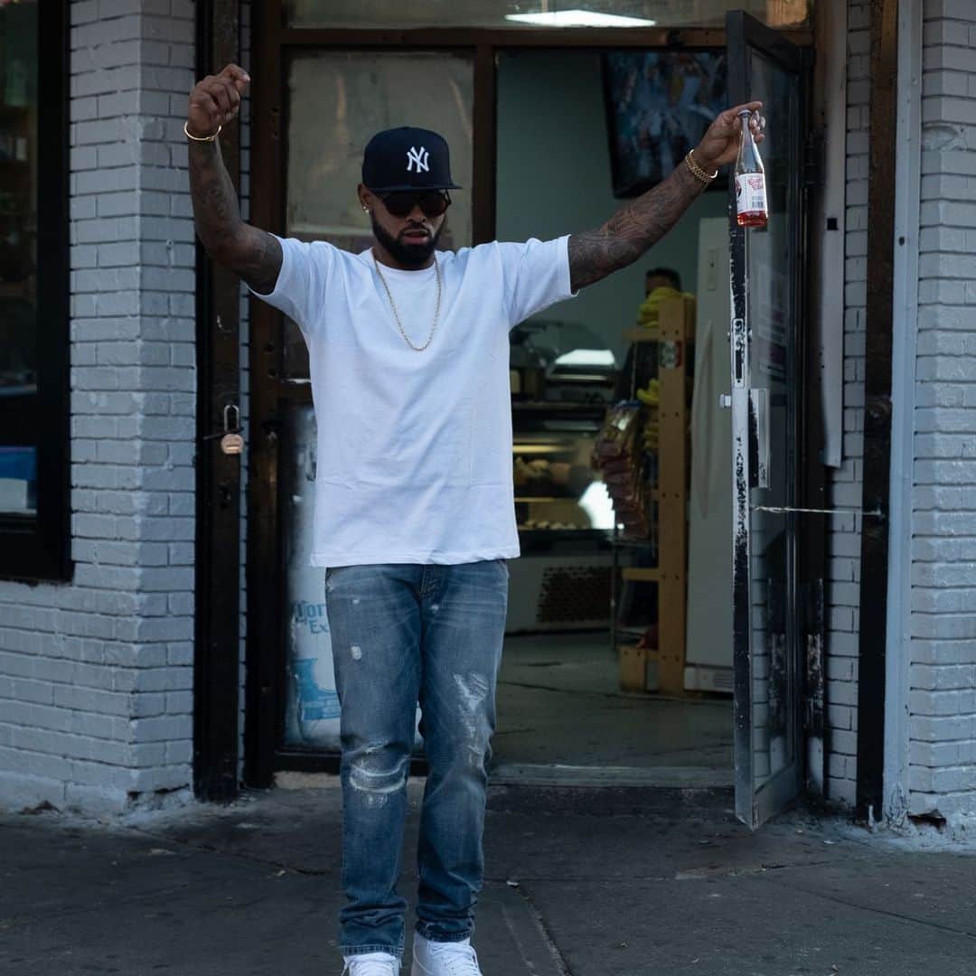 ホセ・レイエスのインスタグラム：「Bless up🙌」