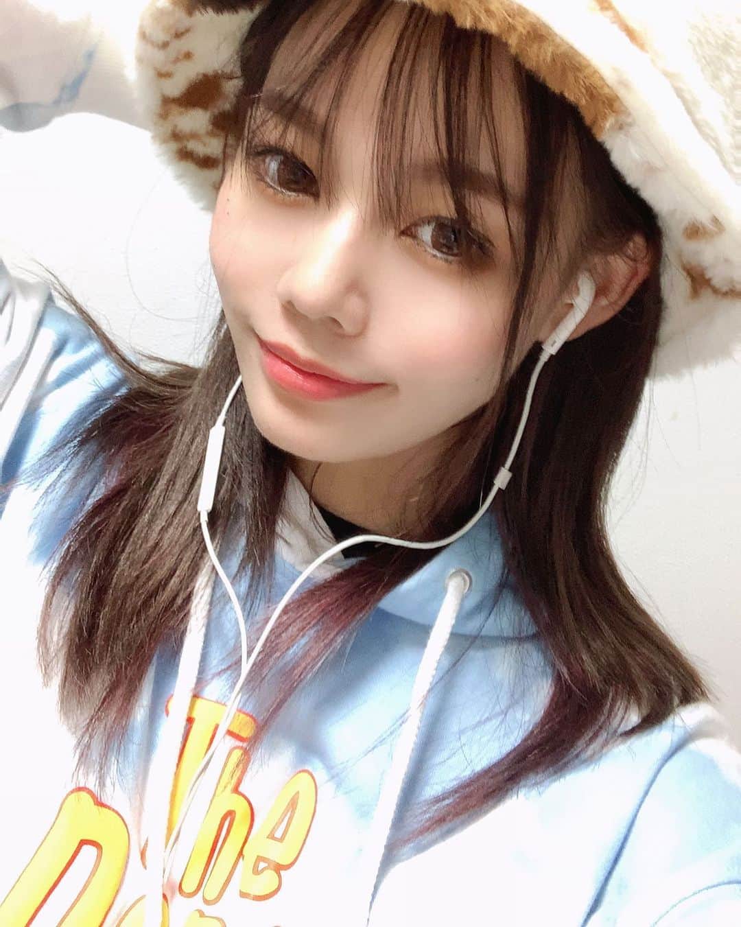 美波さら 美波さらさんのインスタグラム写真 - (美波さらInstagram)「⠀ ⠀ お久しぶりです🐰 毎日元気にしています お元気です？？  #名古屋#錦#錦3#キャバクラ#キャバ嬢  #お酒#焼酎#ワイン#シャンパン#歌舞伎町#北新地#ミナミ#すすきの#六本木#中洲#ホステス#銀座#かわいい#名古屋 ...