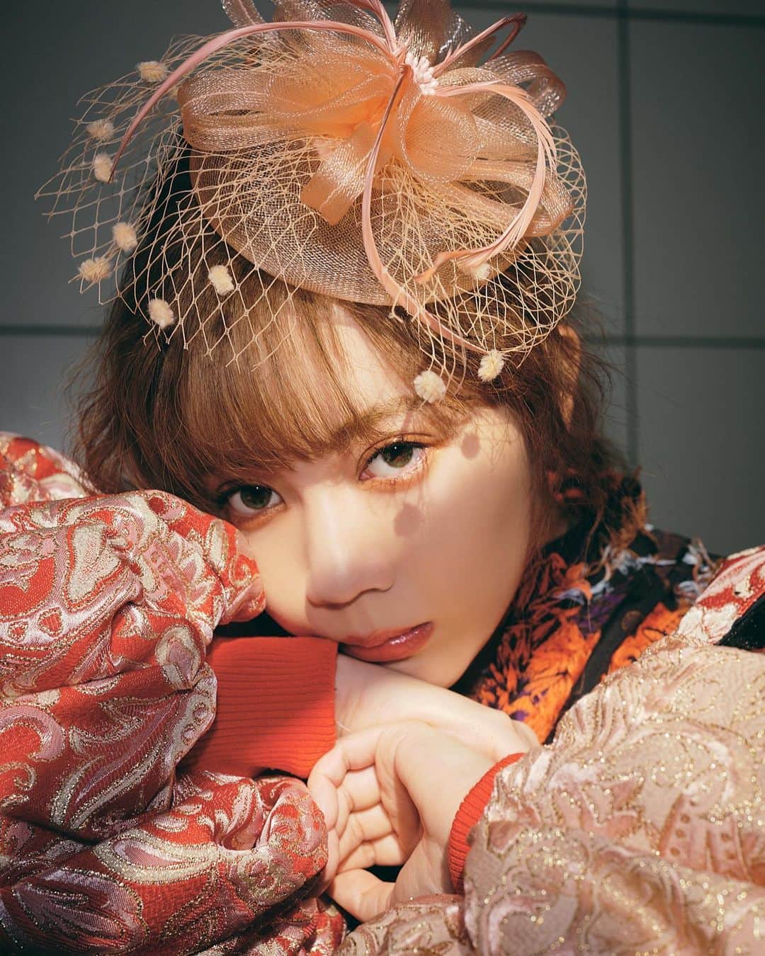 MACOのインスタグラム：「I AM CUSTOMIZABLE 11月号“For the end of year”🗼  Model: MACO Photography: Masaya Tanaka Styling: Kie Fujii Hair&Makeup: Tomoko Okada Video: Toshi Shintani Text: Mei Fujita Edit : Hiroko Kohno color contact: TOPARS Peridot」
