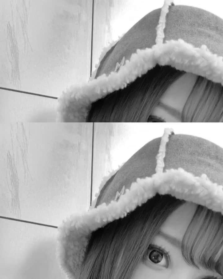 おもてちゃんのインスタグラム：「. 私とZOOMで対面出来るオンラインイベントのおしらせ😸💜 . 11/20日（金）～23日（祝）に エアポップアップストアを開催します！ . 今回いつもと違うのが、初めての試みとしてZOOMでみなさんとつながりたいと思います。 . 全国各地でのポップアップ開催を目指していますが、このご時世なかなか機会が持てず、このような形でみなさんと繋がりたいと思います！地方の方も是非😸 . 規定金額以上ご購入頂いた方には、私が電話してお礼を述べさせて頂くとともに、その場で撮ったサイン入りのチェキと、手書きのメッセージカード、ZOOMでオンライン接客を行います。 . また、11月20日＋21日＋22日の三日間、PM19:00から約30分、本企画や新商品を紹介するインスタライブを実施します。 . ぜひこの機会にサイトをのぞいてみてください◎  . ◆実施日時 11月20日（金）～23日（日） 11:00～19:00  . ◆実施要領  投稿スライド2.3.4枚目の画像をご参照ください。  . ◆お問い合わせ 　お問い合わせは、m_mignon.info@gmail.com  にお願いします。」