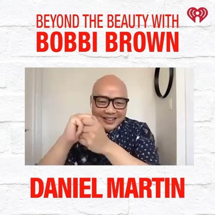 ボビー・ブラウンのインスタグラム：「So happy to share my conversation with the one and only @danielmartin — Sweet. Talented. Adorable. And so humble. Listen to our conversation about his humble beginnings and steady rise to the epic makeup job creating the wedding look for his bestie @meghanmarkle_official at the #royalwedding And hear about his partnership with @tatcha  as a brand ambassador and educator. Omg I’m not sure I ever properly thanked you for the beautiful flowers you sent me!!!!!! Thank you @danielmartin ❤️」
