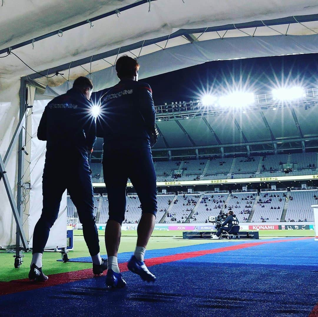 林彰洋のインスタグラム：「vsコンサドーレ札幌  👍Victory👍  #コンサドーレ札幌  #fctokyo」