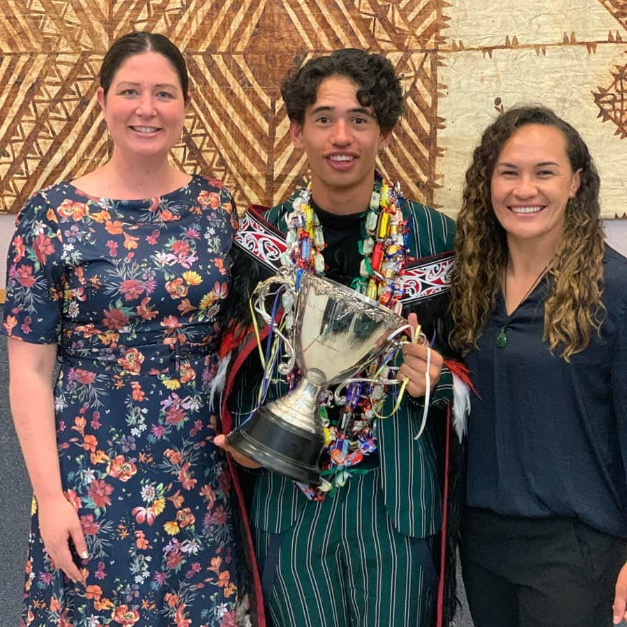 ポーシャ・ウッドマンさんのインスタグラム写真 - (ポーシャ・ウッドマンInstagram)「Had an awesome night last night at the Bay College Senior Prize giving. Witnessed some amazingly talented and humble rangatahi graduate and ready to take on the world.   Had the pleasure of meeting and spending time with the lovely @willowjeanprime also. So many inspiring people under one roof 😊」11月12日 9時06分 - porshwoodman