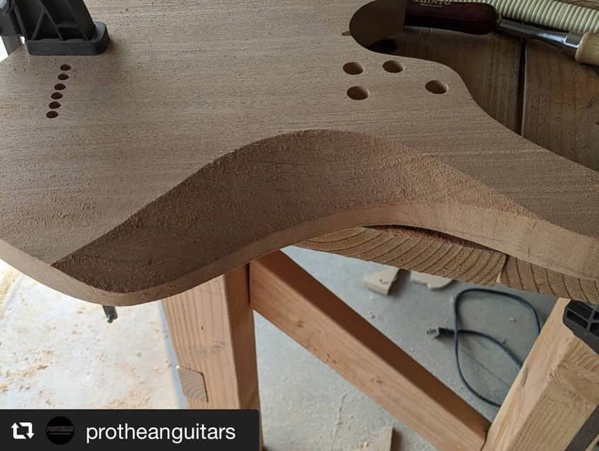 SUIZAN JAPANさんのインスタグラム写真 - (SUIZAN JAPANInstagram)「Can't wait for it to be completed⚡️Thank you for using our Ryoba saw!﻿ ﻿ #repost📸 @protheanguitars﻿ Body contour day in the Prothean shop.﻿ ﻿ Shinto Rasp and a couple files for the arm relief and front contours. Chop and chisel with my @suizan_japan Ryoba saw for the belly carve (makes it MUCH easier to get a nice, deep cut at a shallow angle).﻿ ﻿ I'll sand it to about 150 and call it a day. ﻿ ﻿ #protheanguitars ﻿ #protheanconduit﻿ ﻿ #suizan #suizanjapan #japanesesaw #japanesesaws #japanesetool #japanesetools #craftsman #craftsmanship #handsaw #pullsaw #ryoba #flushcut #woodwork #woodworker #woodworkers #woodworking #woodworkingtools #diy #diyideas #japanesestyle #japanlife」11月12日 10時17分 - suizan_japan