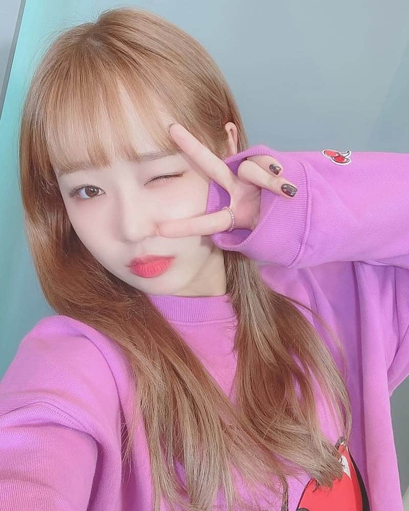 チェ・ユジョンさんのインスタグラム写真 - (チェ・ユジョンInstagram)「[#HBD] #최유정 201112 HAPPY BIRTHDAY CHOIYOOJUNG♥  #HAPPYCHOIYOOJUNGDAY #해피최유정데이 #CHOIYOOJUNG #WekiMeki #위키미키」11月12日 11時01分 - yoojung_weme