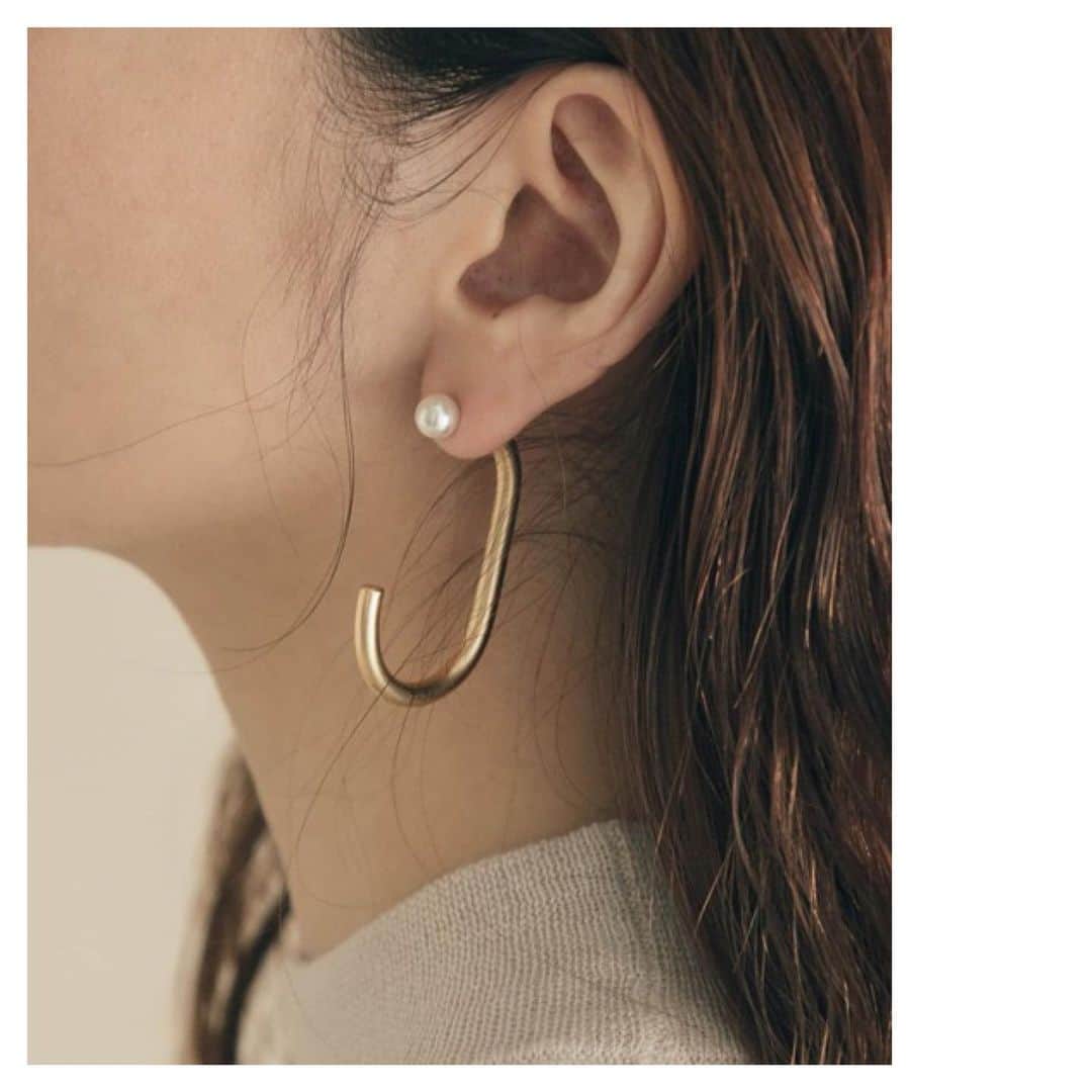 SMELLYさんのインスタグラム写真 - (SMELLYInstagram)「new arrival﻿ ﻿ メタルダエンバックキャッチパールピアス﻿ ¥1,800+tax﻿ ﻿ ﻿ #smellyjp#acc#accessory#earrings﻿ #スメリー#アクセ#ピアス#パールピアス﻿ #プチプラ#プチプラアクセ﻿ #2020AW」11月12日 11時10分 - smelly.jp