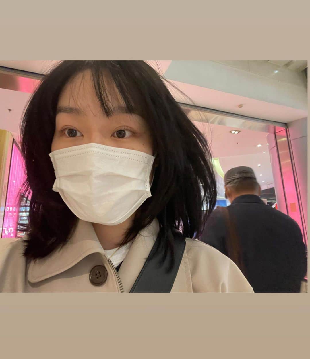 王文婷のインスタグラム：「💇🏻‍♀️」