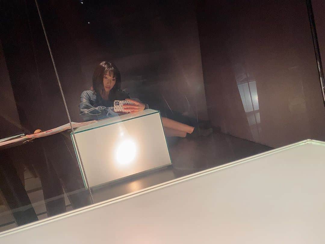 のインスタグラム：「家族でご飯に行ったら個室がとてもラグジュアリーでした。笑 . . . . . #love #follow #followmeJP #followme #Japanesegirl #japan #instagood #instadiary #instalike #instamood #instalove #instafollow #instapic #instaphoto #tokyo #东京 #粉我 #偶像 #赞」