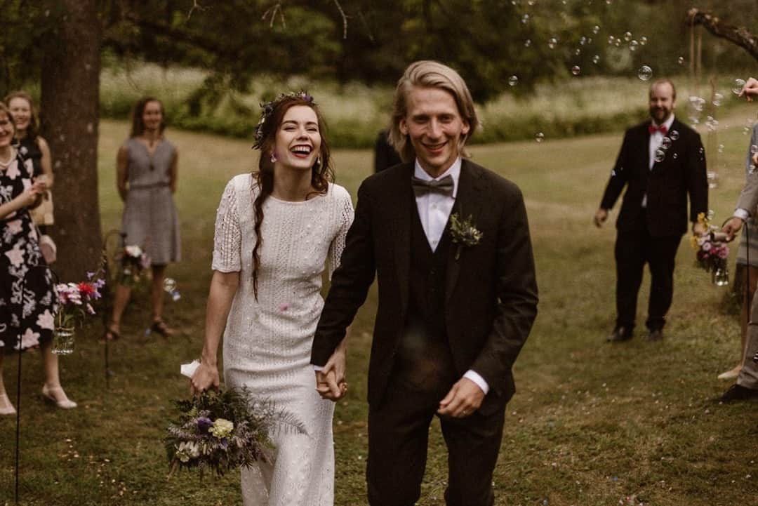 ミナのインスタグラム：「Here at Indiebride you can turn your dress into a unique one by having it altered. Saara decided to purchase her Cecile dress with shorter sleeves. You can see the original Cecile style through the link in bio. Our dresses are handmade in house so we can alter pretty much anything and also make bespoke dresses. Drop us an email if you are considering having a dress designed and made for you or if you would like to know whether a certain alteration is possible to do.⁠ ⁠ Photography: @brinkmannleo⁠ ⁠ ⁠ ⁠」