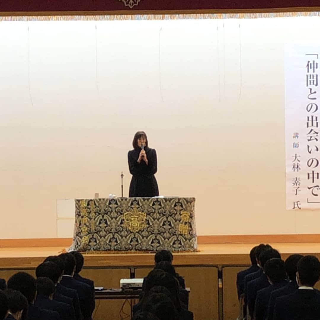 大林素子さんのインスタグラム写真 - (大林素子Instagram)「会津坂下高校へ 講演会！ 真剣な眼差し、そして秘めたるパワー 楽しく実り多い、学生生活を送って欲しい‼️なぁ」11月12日 15時41分 - m.oobayashi