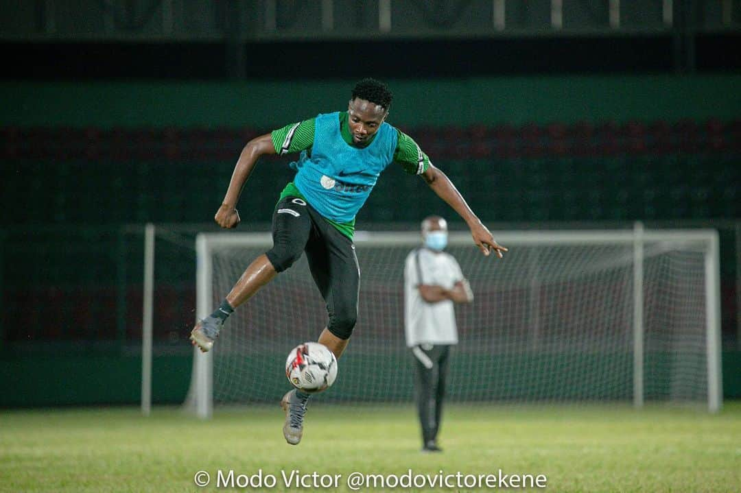 アーメド・ムサさんのインスタグラム写真 - (アーメド・ムサInstagram)「I believe I can fly 🦅🇳🇬👍 @ng_supereagles」11月13日 1時36分 - ahmedmusa718