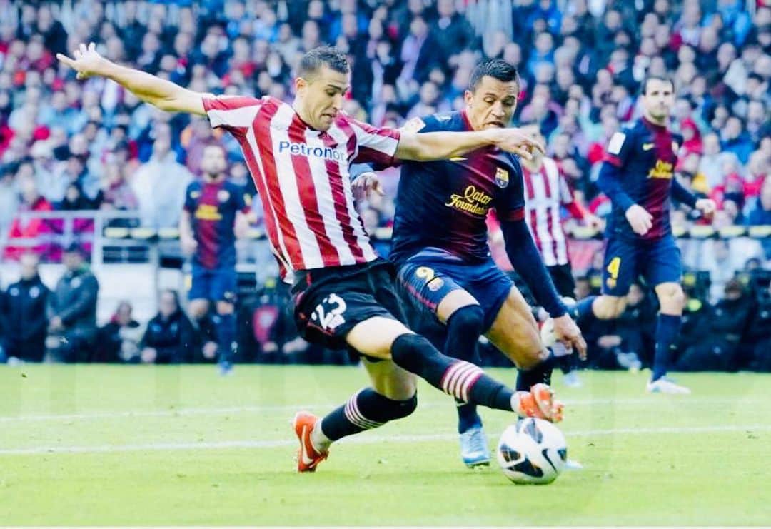 ボルハ・エキサのインスタグラム：「❌📛⚽️!!!!!!! —————— #borjaekiza23 #athleticbilbao #alexis #fcbarcelona #sanmames##footballplayer #memories #2014」