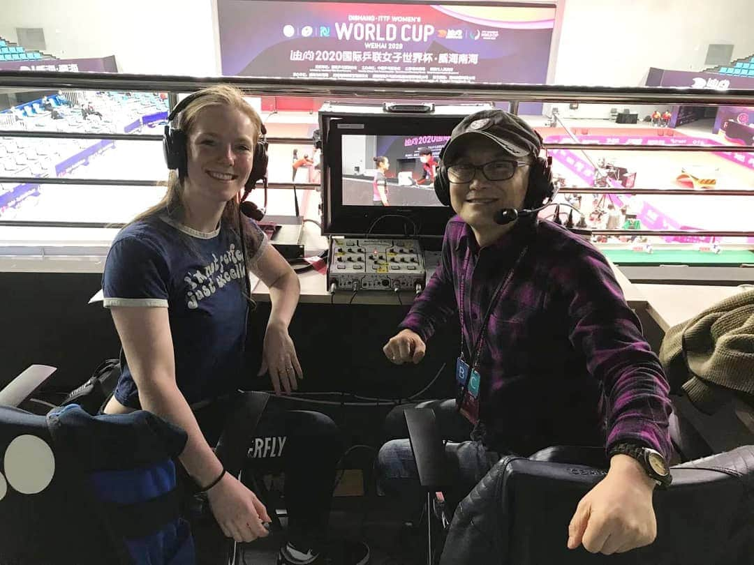 ブリット・エールラントさんのインスタグラム写真 - (ブリット・エールラントInstagram)「Had a nice experience commentating at the woman's world cup 😁 #restart #commentating #tabletennis @ittfworld」11月12日 18時18分 - britteerland