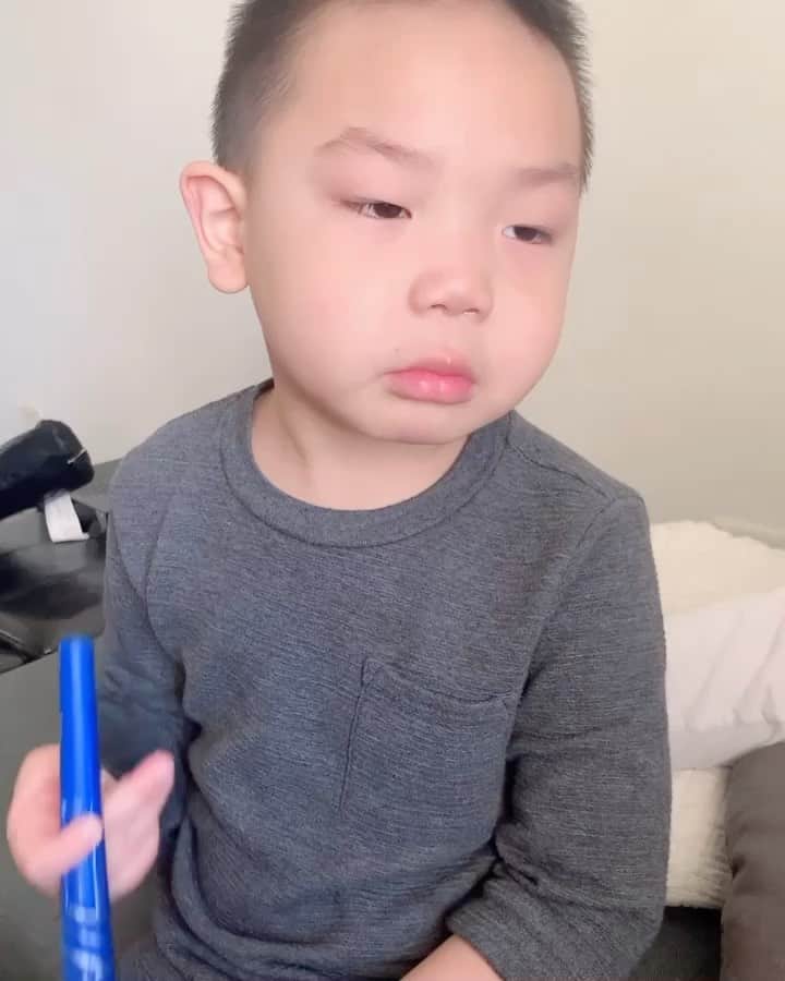 のインスタグラム：「Jaxon’s reaction while watching my MV teaser 🥺 I miss you too @babyjojen ! Hope I can see you soon! He said I’m his 2nd favorite. 1st is his older brother Jaden. Me 2nd. Mom and Dad 3rd 😂  개인 뮤비 티저 보고 내 조카 반응 🥺 나도 보고싶어 잭슨~ 곧 볼수있으면 좋겠다 ! 내가 세상에서 2번째로 좋데요. 1등은 제이든 형. 2등 나. 3등 엄마 아빠 😂  @jennnnnnx3 @therealkairos」