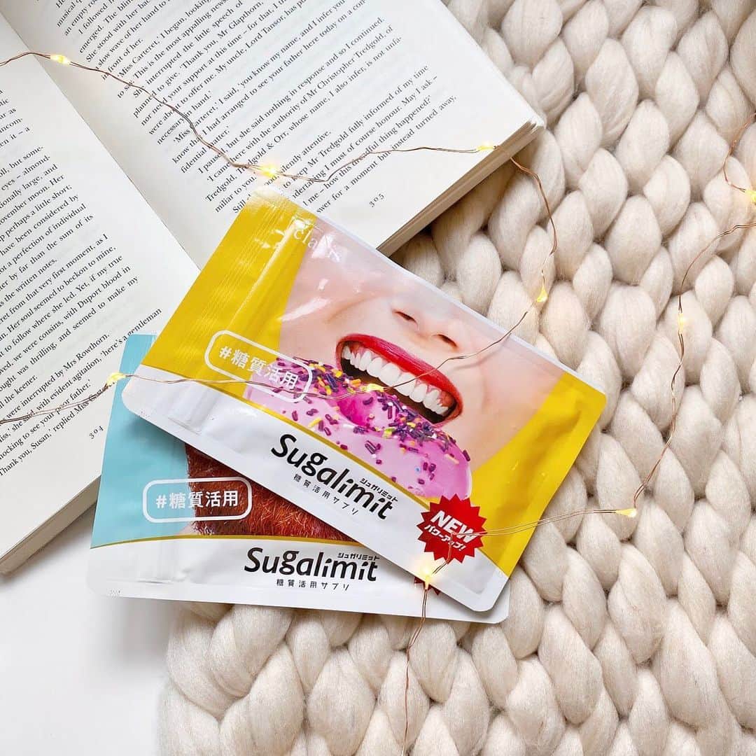 sugalimit (シュガリミット)のインスタグラム：「シュガリミットを飲むタイミングはいつがいいの？💊  シュガリミットは1日に5~15粒をお好きなタイミングで飲むことができます！☝ 特に、お食事の約1時間前に飲んでいただくことをおすすめします🙆‍♀️  食べる前に飲むだけなので、無理なく続けられるのが魅力ですね🥰🥰 ぜひ一度、お試しください！🙌  シュガリミットの詳細について気になることがあれば気軽にコメントください😌  商品購入はプロフィールのURLから可能です💫   #シュガリミット #ダイエットサプリ #糖質ダイエット #ダイエット部 #我慢しないダイエット #痩せホルモン #痩せる習慣 #glp1ダイエット #hmbサプリ #理想の体型」