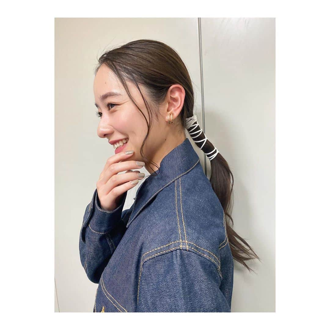 堀田真由さんのインスタグラム写真 - (堀田真由Instagram)「💙💜 本日の#ほったさんの私服  allinone  @kolorofficial  shoes @ys_theofficial  earring @goldy_jp  bag @isntshe_official × @mayuhotta」11月12日 19時20分 - mayuhotta