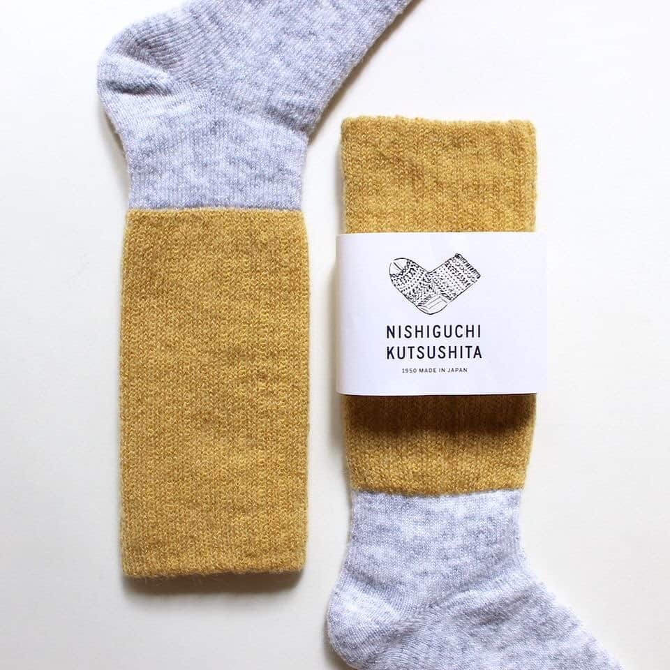 アールエフダブリューさんのインスタグラム写真 - (アールエフダブリューInstagram)「【TODAY'S PICK UP】  NISHIGUCHI KUSTUSHITA  先日入荷したNISHIGUCHI KUTSUSHITA ナチュラルな風合いがRFWのシューズとも相性が良いので合わせてみました。 シューズは今期新作のBAGEL-LO GABA モヘアウールのソックスのイエロー切り替えがベージュとマッチしています！  www.rfwtokyo.com @rfwtokyo   #rfw #rfwtokyo #rhythmfootwear #sneaker #sneakers #kicks #instashoes #instakicks #sneakerhead #sneakerheads #nicekicks #sneakerfreak #kickstagram #2020aw #autum #winter #tokyo #shibuya #東京 #渋谷 #rpm #rhythmprimarymarket #西口靴下 #nishiguchikutsushita #socks #奈良 #nara #new」11月12日 19時24分 - rfwtokyo