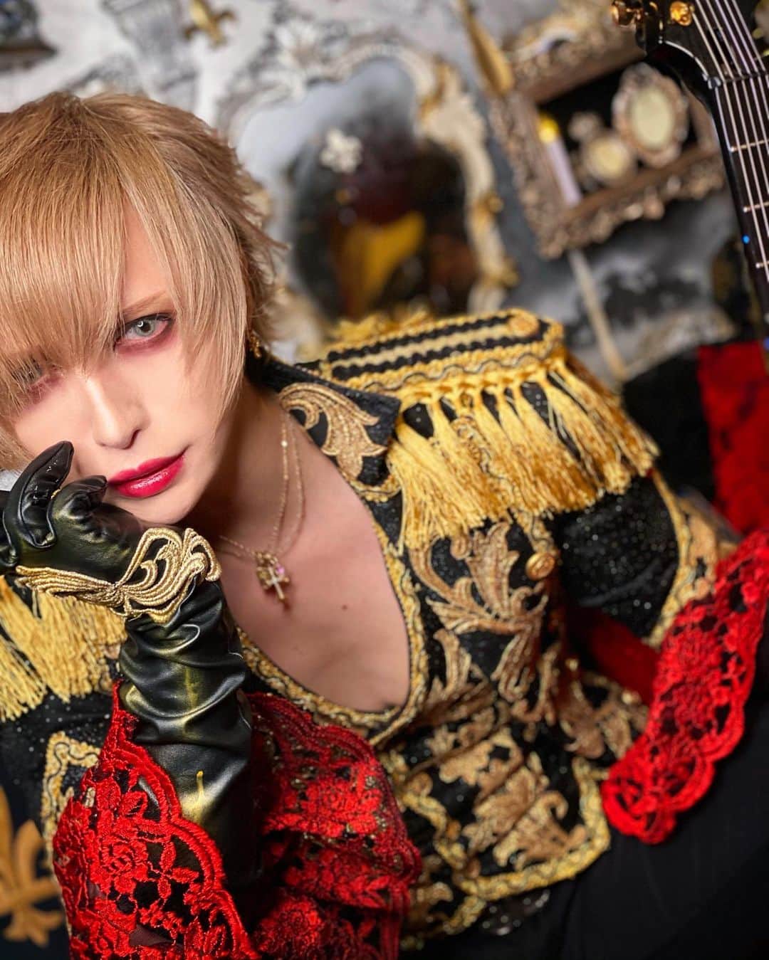 MiA のインスタグラム：「「うちの会社で働かない？」 by (株)MultiplayAz CEO」