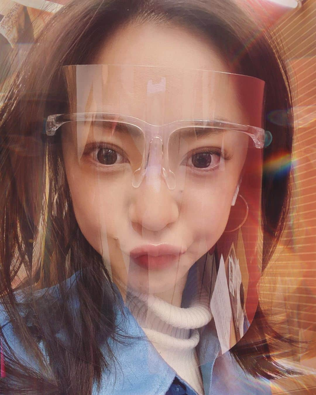 松岡李那さんのインスタグラム写真 - (松岡李那Instagram)「My first time #faceshield 🛡🛡🛡 👽👽👽 はじめての#フェイスシールド」11月12日 19時54分 - linahxoxo