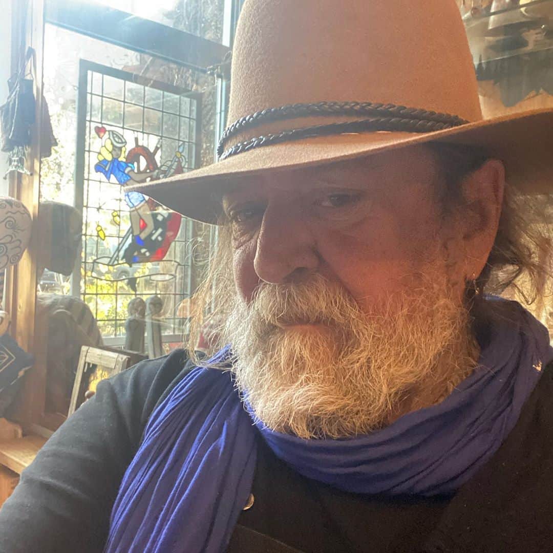 アムステルダム・タトゥー・ミュージアムのインスタグラム：「Hat made in itali by #copricapomadera  named after me model henk」