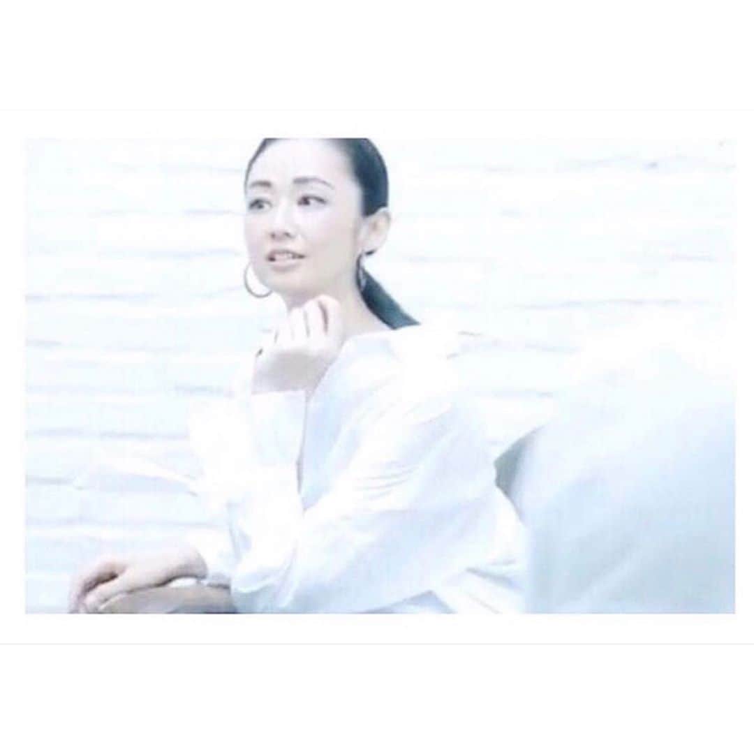 理絵さんのインスタグラム写真 - (理絵Instagram)「白  #model #actress #modella #attrice #모델 #여배우 #元宝塚 #宝塚og #tokyo #japan」11月12日 20時36分 - ____rie____