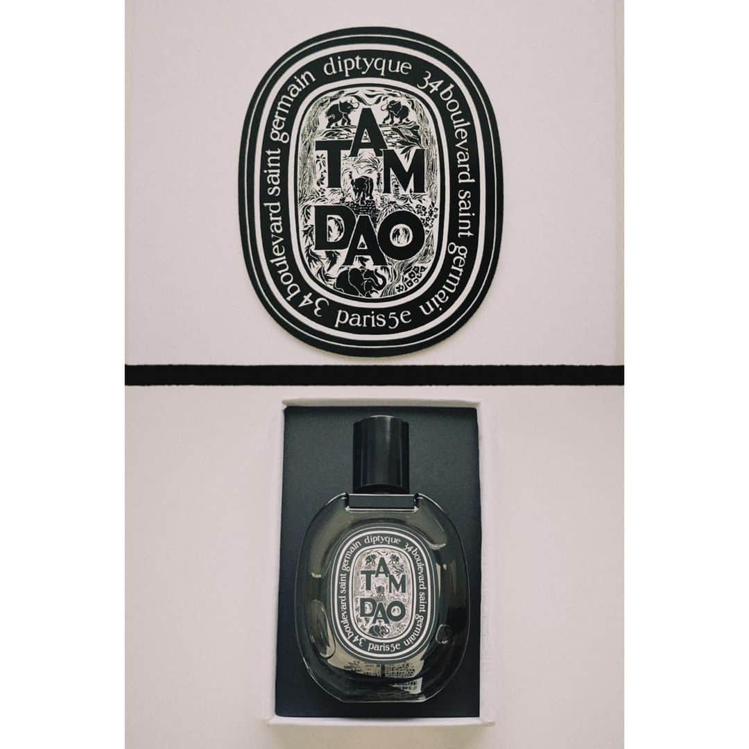 松下優也のインスタグラム：「eau de parfum.」