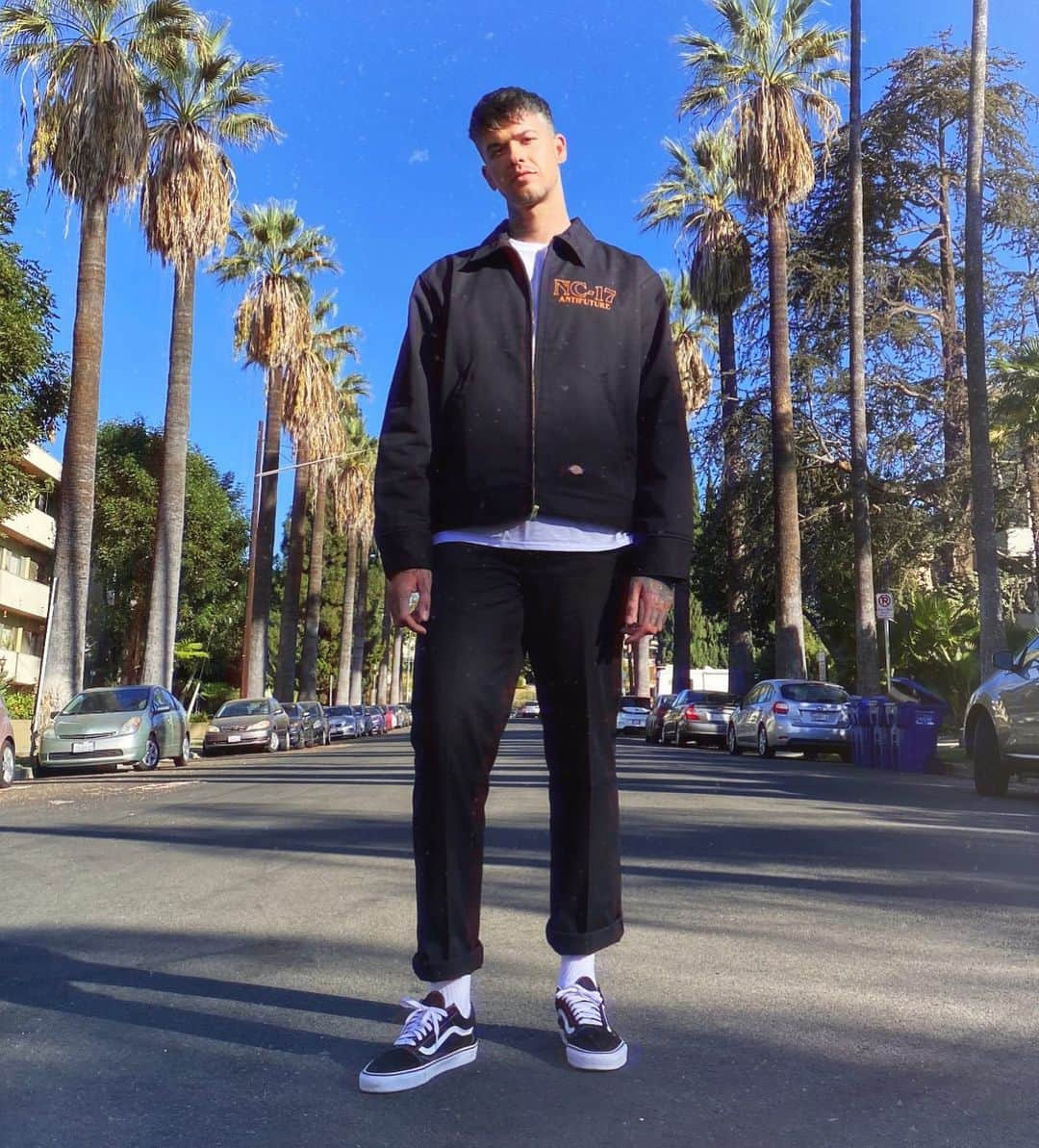 T・ミルズさんのインスタグラム写真 - (T・ミルズInstagram)「it’s the bangs for me」11月13日 2時53分 - travismills