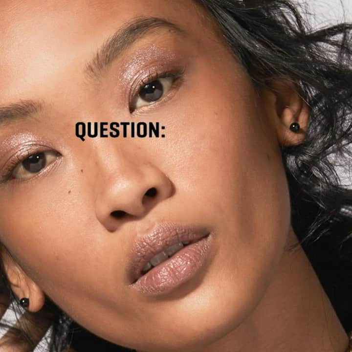 ボビー・ブラウンのインスタグラム：「The colors are sheer enough and maleable that you can use as a bronzer (as I do with bronze), then layer over with Tawny as a sheer blush and patted on the lips. This product was the reason I knew I wanted to reinvent the way we wear makeup — it allows anyone to just look so much better when you’re not feeling it so much. Happy to answer your questions below. Working on more colors. Open to suggestions @jonesroadbeauty @beasically」