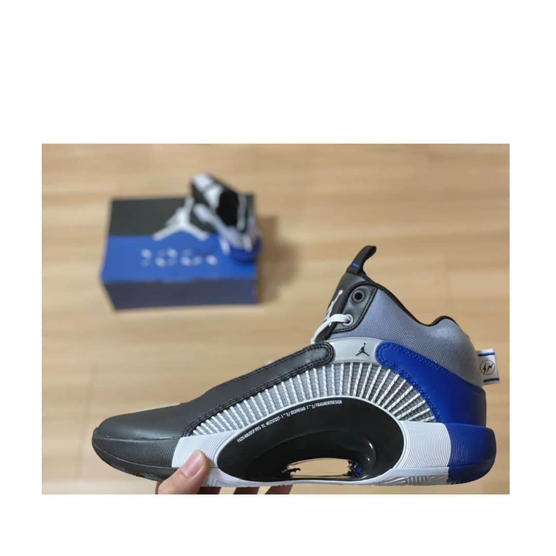 ベンドラメ礼生のインスタグラム：「2020.11.12  🫐🫐🫐〽️  #aj35 #fragment」