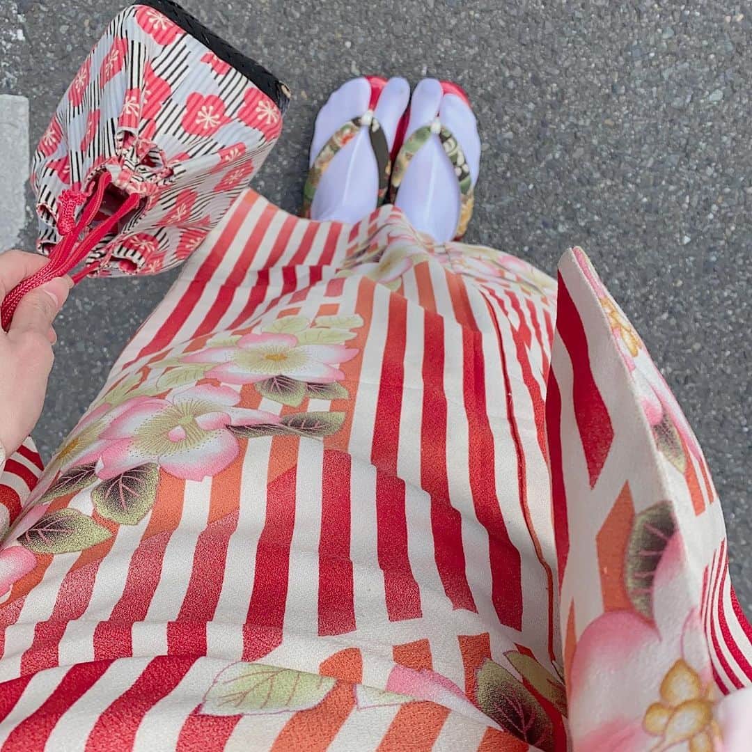 島袋香菜さんのインスタグラム写真 - (島袋香菜Instagram)「可愛い着物きれて幸🤍🤍」11月12日 21時58分 - _kanaloco_
