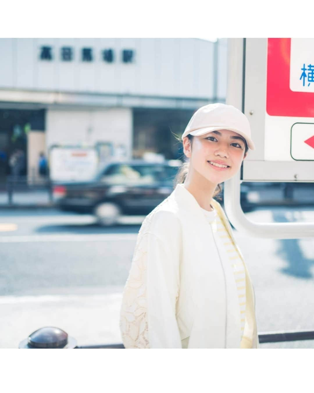 咲田まいさんのインスタグラム写真 - (咲田まいInstagram)「山手線circle the world Vol.13 高田馬場駅  カメラマンtsukaoさんの山手線をテーマにした企画に参加させて頂きました  私は高田馬場駅を担当させて頂いてます！  高田馬場駅の魅力もたくさん知ることが出来て、私の好きな卓球させていただいて、とってもとっても楽しい撮影でした☺  詳しい情報はtsukaoさん（@tsukao ）のプロフィールに貼られているURLから飛んでみてください✨  photographer…tsukaoさん（@tsukao ） stylist…谷川夢佳さん(@yumeka91 ) hair make…HIROKOさん」11月12日 22時58分 - mai_sakita0201