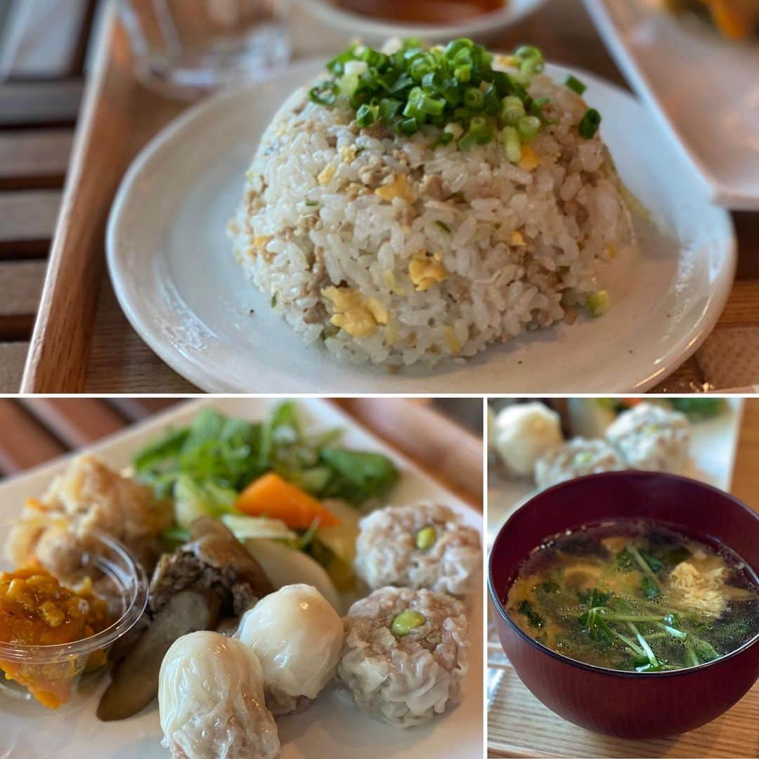 A-Portさんのインスタグラム写真 - (A-PortInstagram)「🍚﻿ 本日の社員食堂﻿ ﻿ @手づくり工房風の薫りさん﻿ ﻿ ・彩野菜のマリネ﻿ ・かぼちゃのそぼろ煮﻿ ・おから煮﻿ ・牛ごぼうのしぐれ煮﻿ ・しゅうまい2種類﻿ ・チャーハン﻿ ・かき玉汁﻿ ・洋梨﻿ ﻿ とっても美味しくいただきました﻿ ごちそうさまです🙏﻿ ﻿ #清水工務店﻿ #毎週木曜日﻿ #社員食堂」11月12日 23時02分 - shimizu_aport