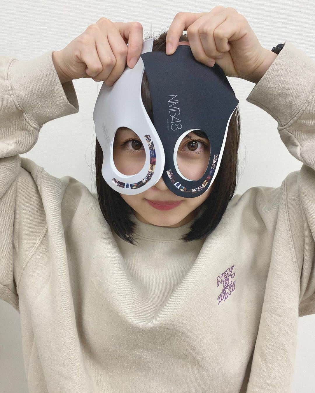 東由樹さんのインスタグラム写真 - (東由樹Instagram)「﻿ ﻿ 本日より開催されました写真展﻿ ﻿ ゆきつんカメラ in NMB48﻿ 〜眩しくすぎた日々、突然君の匂いがした〜﻿ ﻿ ﻿ グッズでマスクを発売させて頂いてます！﻿ ﻿ たくさんの方に普段使いしてもらえるように﻿ このようなデザインにしました😷💗﻿ ﻿ 男女共に使いやすい...はず！！！！笑﻿ ﻿ お揃いにしよーーーーねっ🙊﻿ ﻿ ﻿ 明日からもよろしくお願いします☺️﻿ ﻿ ﻿ ﻿ ﻿ ﻿ #NMB48﻿ #ゆきつんカメラ﻿ #ゆきつんカメラ写真展﻿ ﻿ ﻿」11月12日 23時30分 - yukitsun_0217