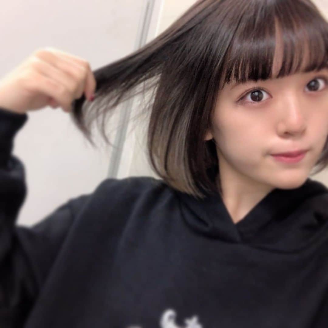 木下友里さんのインスタグラム写真 - (木下友里Instagram)「人生初の髪染め。」11月12日 23時46分 - yuuri_kinoshita